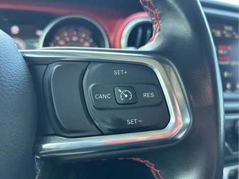 Certified 2022 Jeep Wrangler Rubicon AWD/4WD image 14
