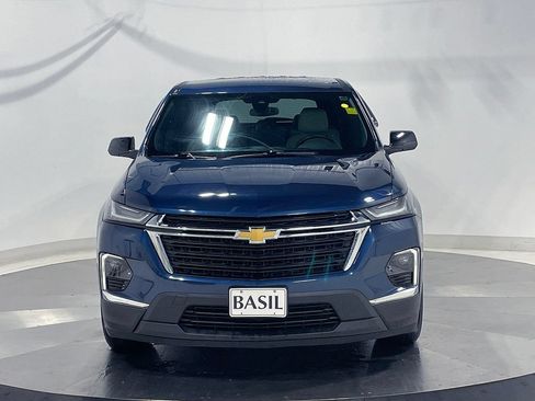 Used 2023 Chevrolet Traverse LS AWD/4WD image 9