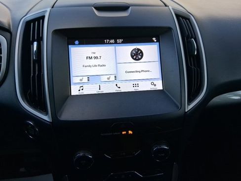 Used 2019 Ford Edge SEL w/ Equipment Group 201A image 18