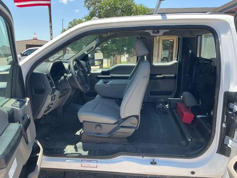 Used 2021 Ford F350 XL w/ Power Equipment Group RWD image 10