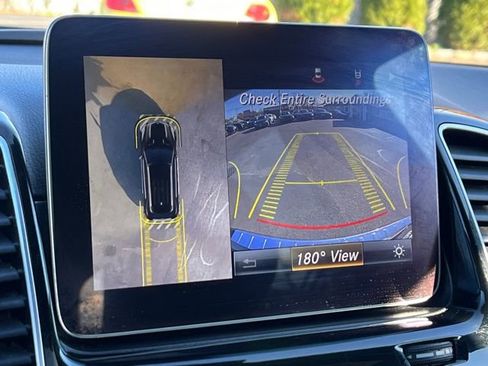 Used 2018 Mercedes-Benz GLE 350 4MATIC image 33