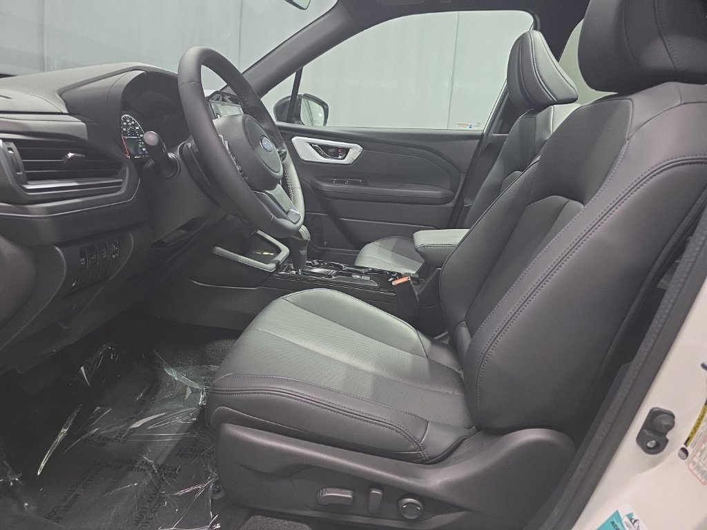 New 2026 Subaru Forester Touring AWD/4WD image 17