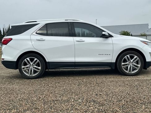 Used 2018 Chevrolet Equinox Premier FWD image 9