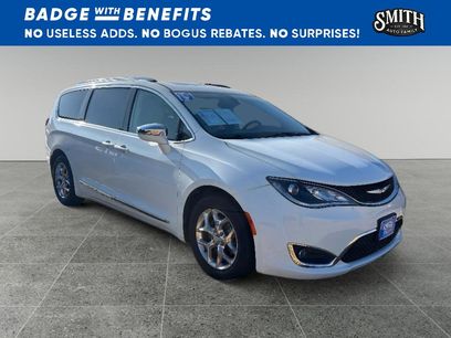 Used 2019 Chrysler Pacifica Limited