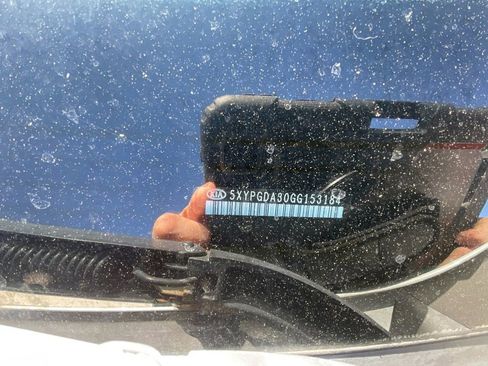 Used 2016 Kia Sorento LX w/ LX Convenience Package image 28