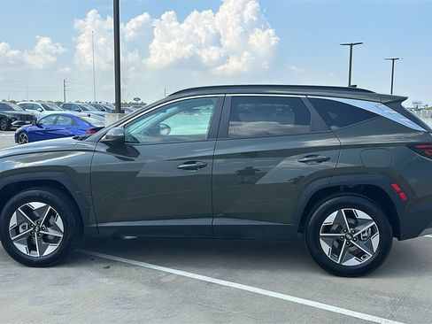 Used 2025 Hyundai Tucson SEL AWD/4WD image 9