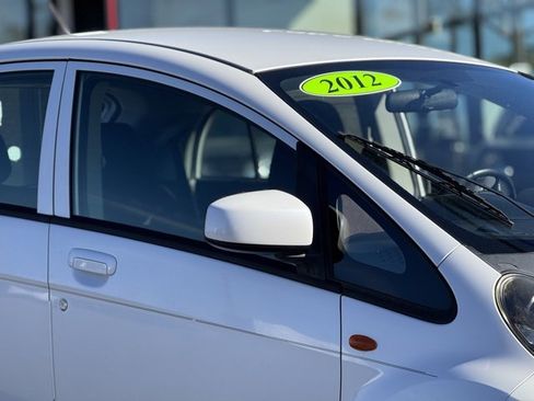 Used 2012 Mitsubishi i image 4