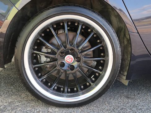 Used 2017 Jaguar XF Prestige image 55