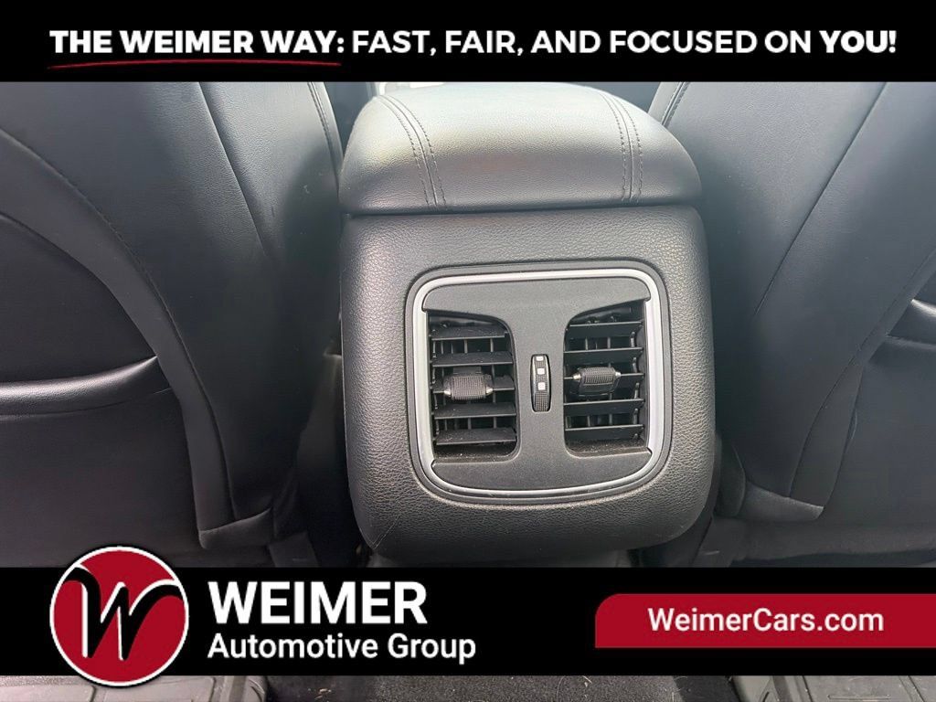 Used 2015 Chrysler 200 C w/ Navigation & Sound Group I AWD/4WD image 10
