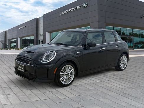 Used 2024 MINI Cooper S FWD image 1