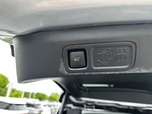 Certified 2023 Lincoln Navigator Reserve AWD/4WD image 46
