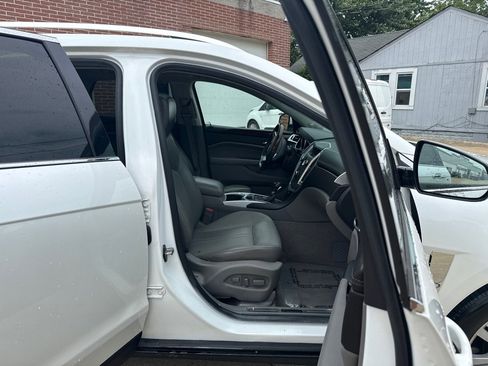 Used 2012 Cadillac SRX Luxury AWD/4WD image 11
