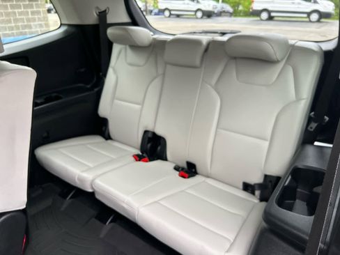 Used 2024 Kia Telluride EX AWD/4WD image 26