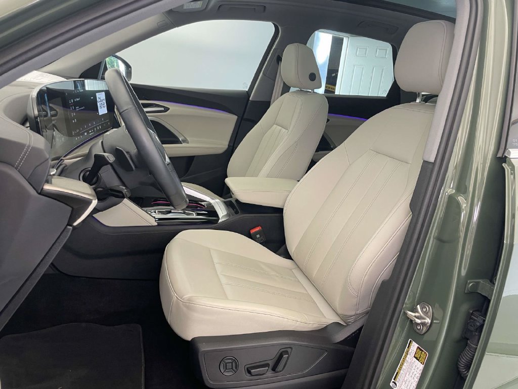 Certified 2025 Audi Q5 Premium w/ Convenience Package AWD/4WD image 5