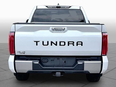 Used 2025 Toyota Tundra Limited AWD/4WD image 5