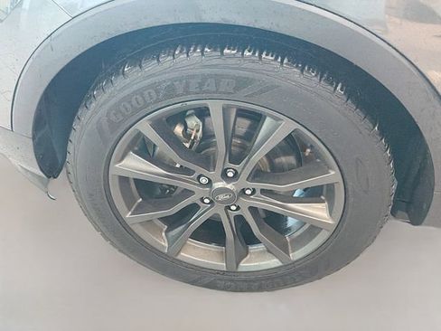 Used 2017 Ford Explorer Sport w/ Equipment Group 401A image 29