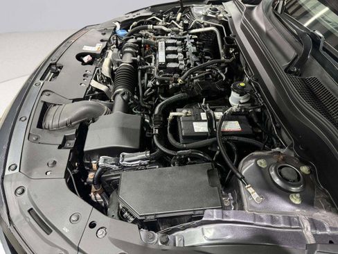 Used 2018 Honda Accord Touring image 46