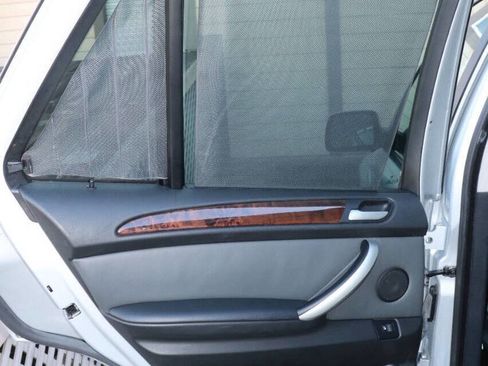 Used 2002 BMW X5 3.0i image 45