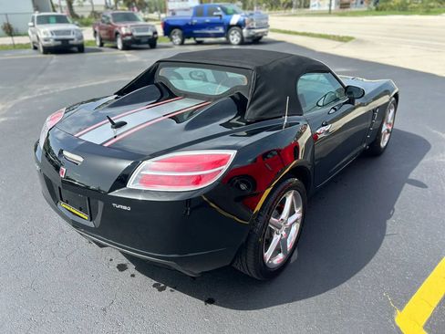 Used 2007 Saturn Sky Red Line RWD image 4