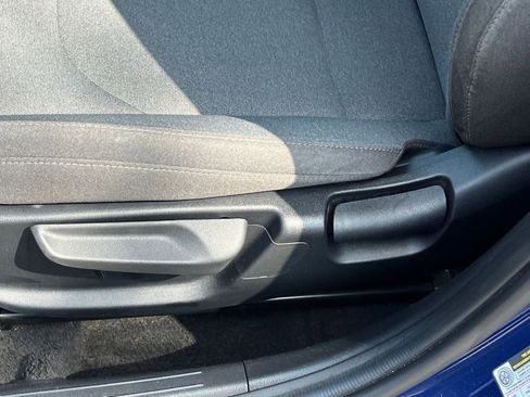 Used 2025 Kia K4 LXS image 22