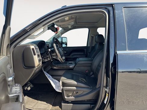 Used 2015 GMC Sierra 3500 Denali w/ Duramax Plus Package AWD/4WD image 31