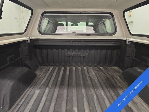 Used 2023 GMC Sierra 1500 AT4 w/ AT4 Premium Package AWD/4WD image 16