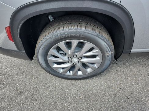 New 2025 Buick Enclave Preferred w/ Power Package image 5