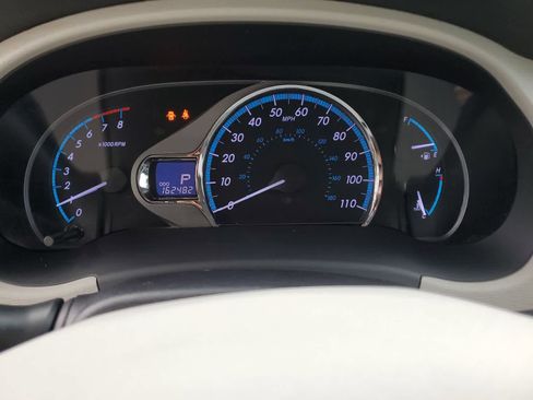 Used 2013 Toyota Sienna XLE AWD/4WD image 13