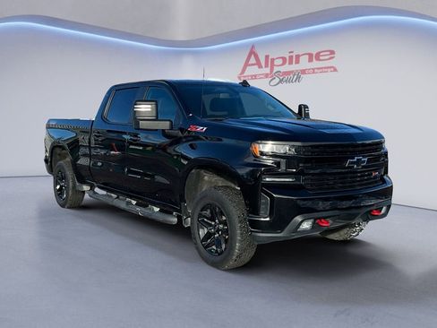 Used 2020 Chevrolet Silverado 1500 LT Trail Boss w/ Midnight Edition image 7