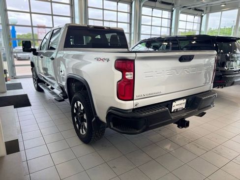Used 2020 Chevrolet Silverado 2500 Custom w/ Custom Value Package AWD/4WD image 39