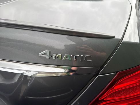 Used 2018 Mercedes-Benz E 300 4MATIC image 8