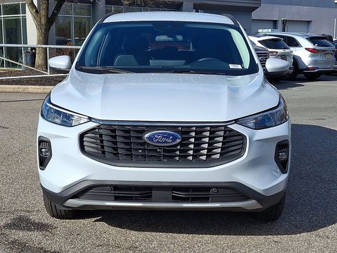 New 2026 Ford Escape SE FWD image 9