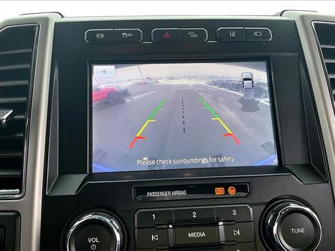 Used 2020 Ford F250 Lariat image 22