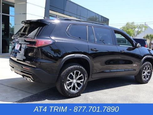 New 2026 GMC Acadia AT4 w/ Luxury Package AWD/4WD image 10