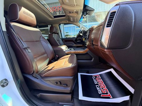 Used 2016 Chevrolet Silverado 2500 High Country w/ Duramax Plus Package AWD/4WD image 46