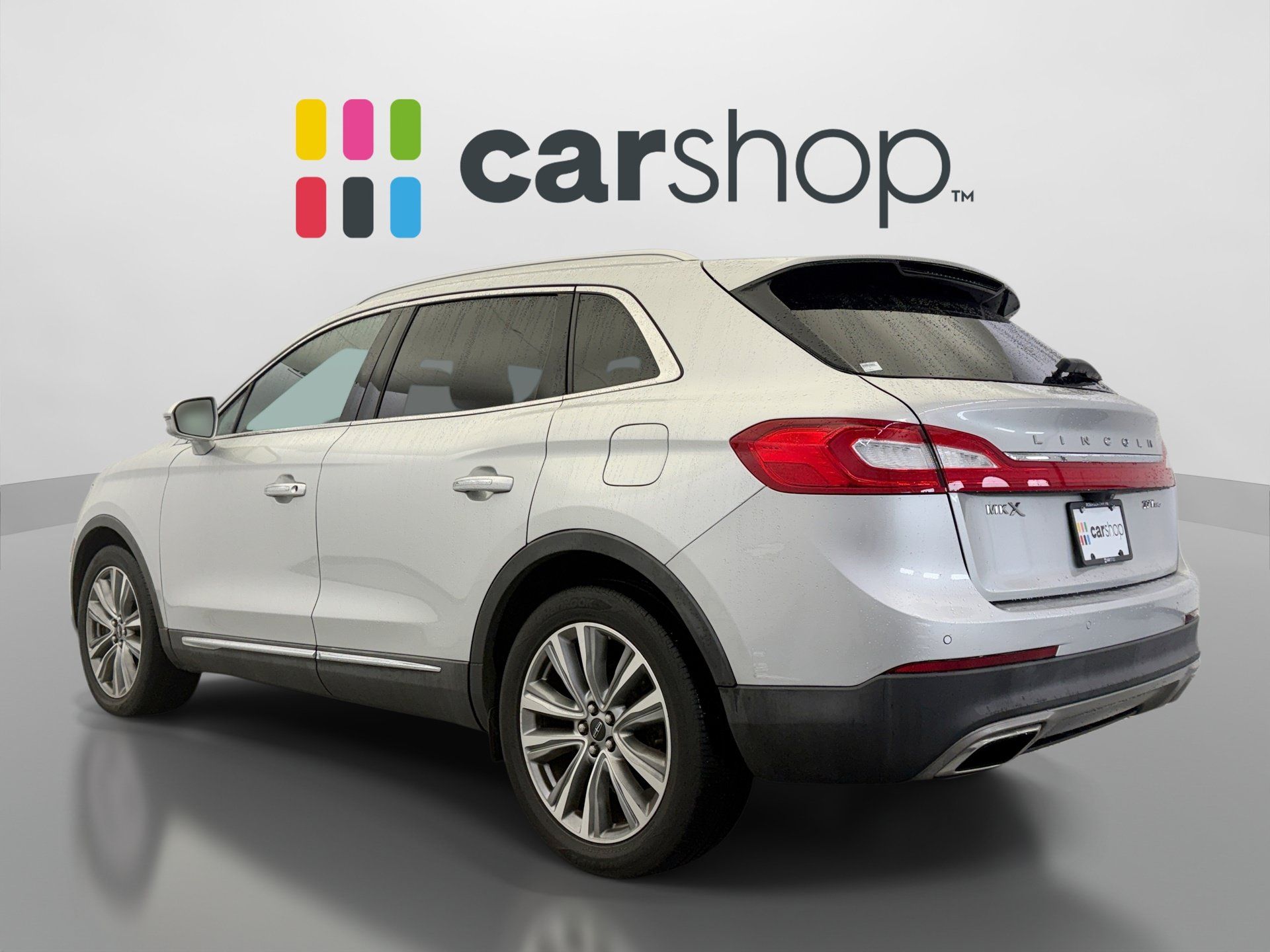 Used 2018 Lincoln MKX Reserve AWD/4WD image 3