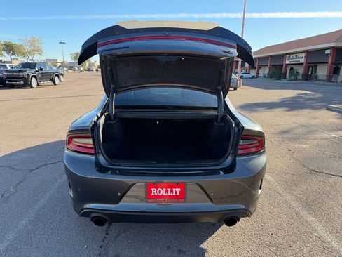 Used 2018 Dodge Charger R/T Scat Pack image 13