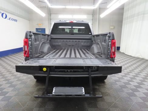 Used 2023 Ford F150 XLT AWD/4WD image 37