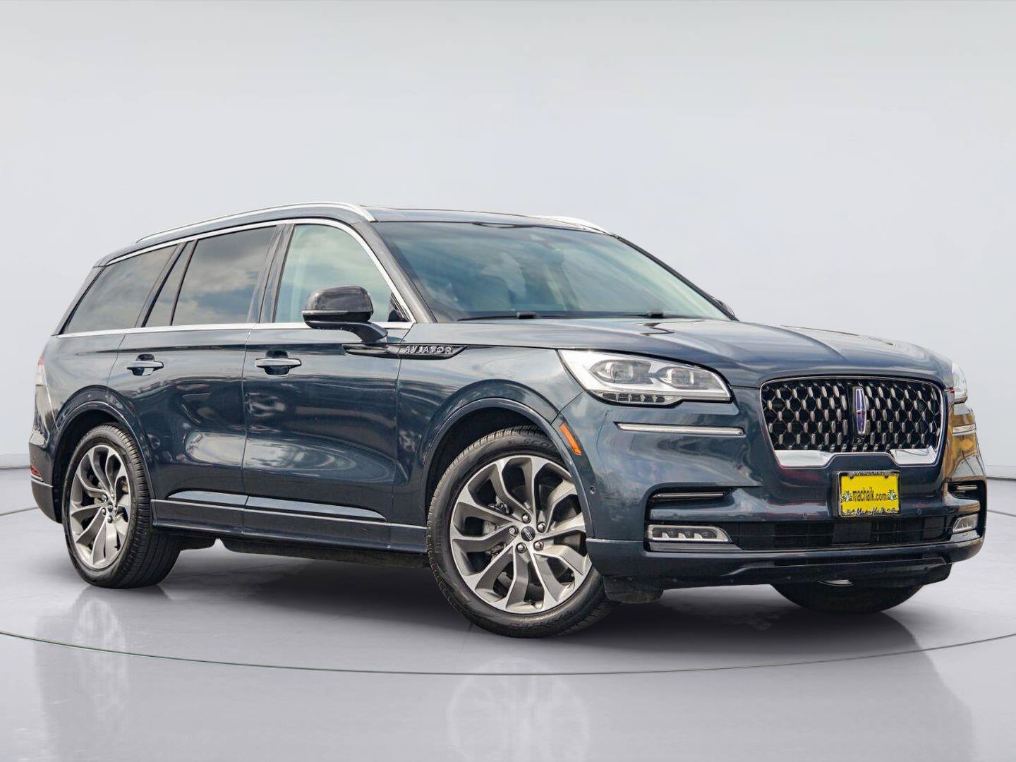Used 2022 Lincoln Aviator Grand Touring w/ Equipment Group 301A AWD/4WD image 1