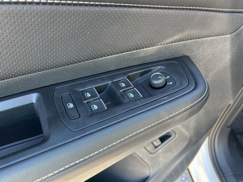 New 2026 Volkswagen Atlas SE image 19