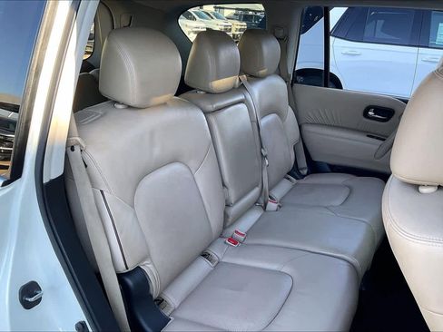 Used 2020 Nissan Armada SL w/ Premium Package image 19