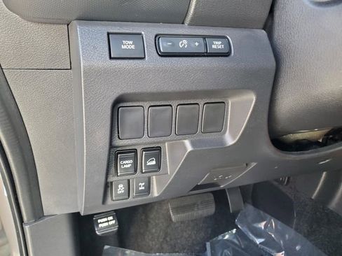 Certified 2023 Nissan Frontier PRO-4X w/ Tow Package image 17