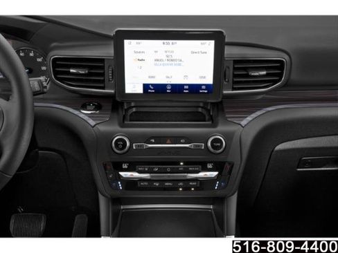 Used 2023 Ford Explorer Limited w/ Limited Technology Package AWD/4WD image 11