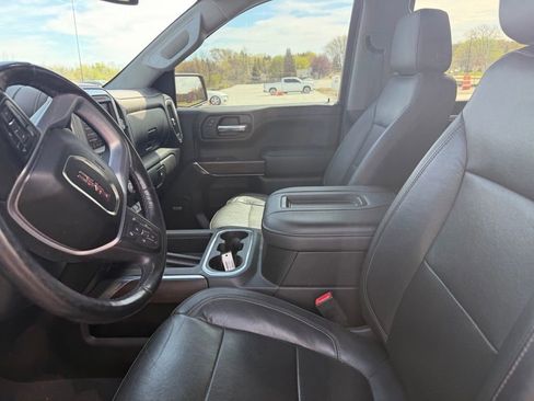 Used 2019 GMC Sierra 1500 SLT w/ SLT Premium Plus Package AWD/4WD image 7