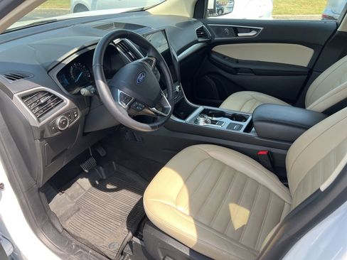 Used 2023 Ford Edge SEL w/ Convenience Package image 12