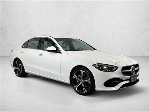 Used 2024 Mercedes-Benz C 300 Sedan image 3