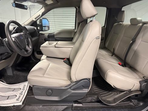Used 2022 Ford F250 XL w/ Power Equipment Group AWD/4WD image 20