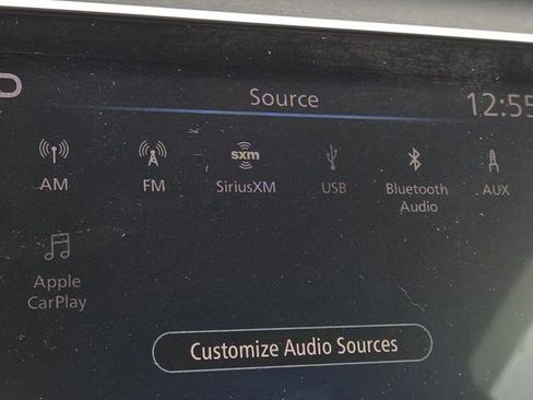 Used 2020 Nissan Kicks SR FWD image 4