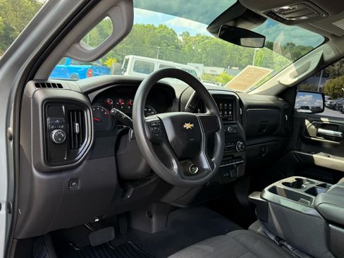 Used 2023 Chevrolet Silverado 1500 Custom RWD image 15