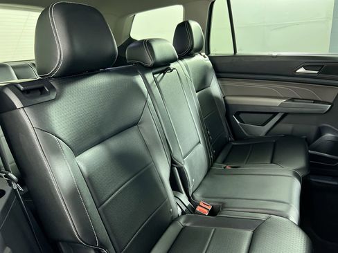 Used 2022 Volkswagen Atlas SE image 26